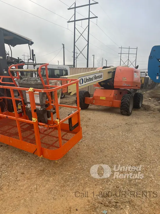 2017 JLG 600S Boom Lift