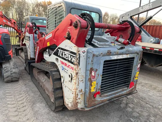 2019 Takeuchi TL12V2-CR Track Loader