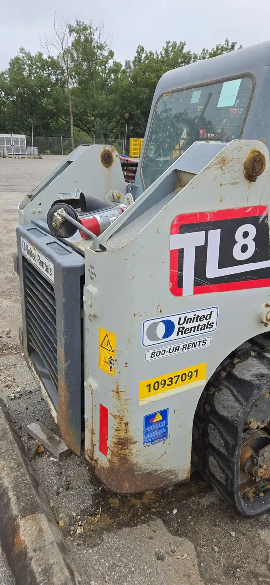 2019 Takeuchi TL8W Track Loader
