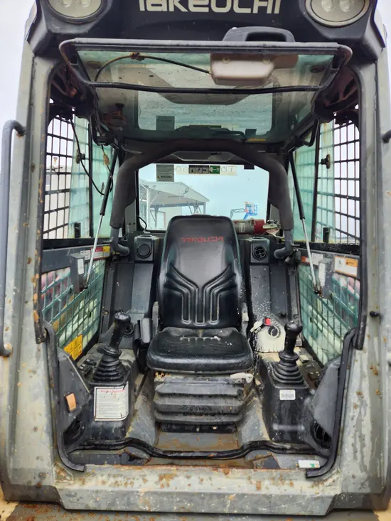 2019 Takeuchi TL12R2-CR Track Loader