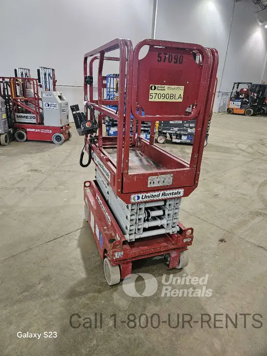 2018 MEC 1330SE Scissor Lift