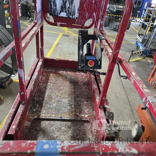 2018 MEC MICRO 19 Scissor Lift