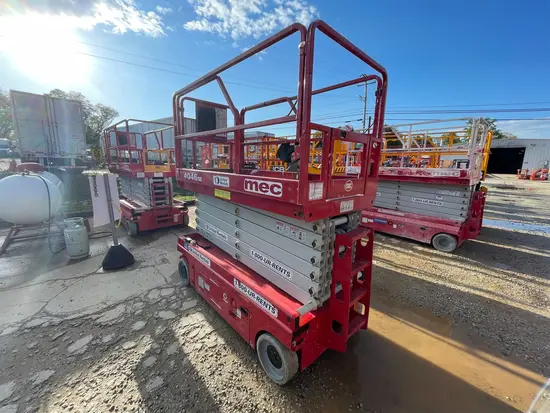 2017 MEC 4046SE Scissor Lift