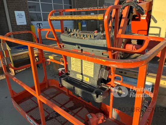 2017 JLG 450AJ Articulating Boom Lift