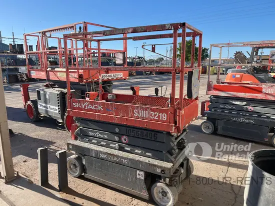 2017 Skyjack SJIII3219 Scissor Lift