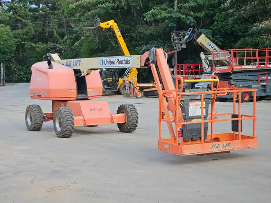 2017 JLG 460SJ Boom Lift