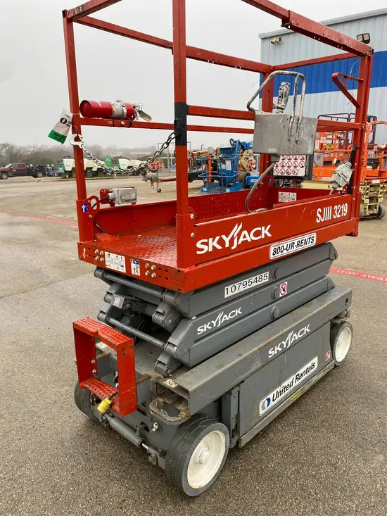 2018 Skyjack SJIII3219 Scissor Lift