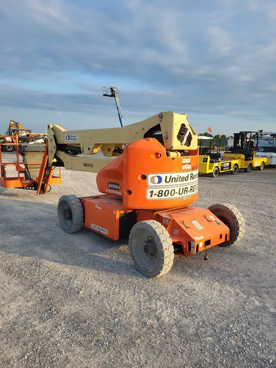 2017 JLG E450AJ Articulating Boom Lift