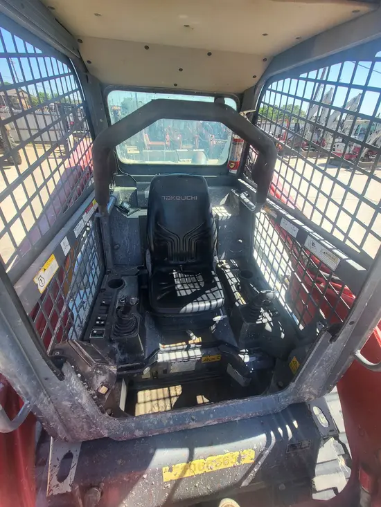 2017 Takeuchi TL12R2-R Track Loader