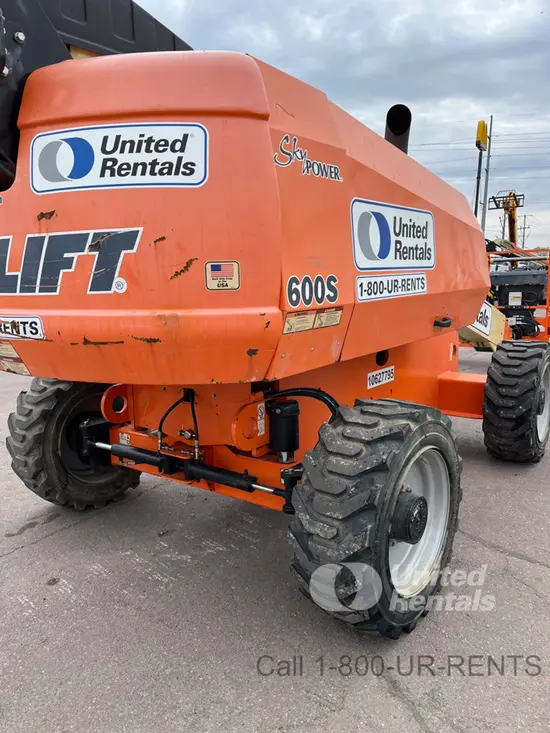2017 JLG 600S Boom Lift