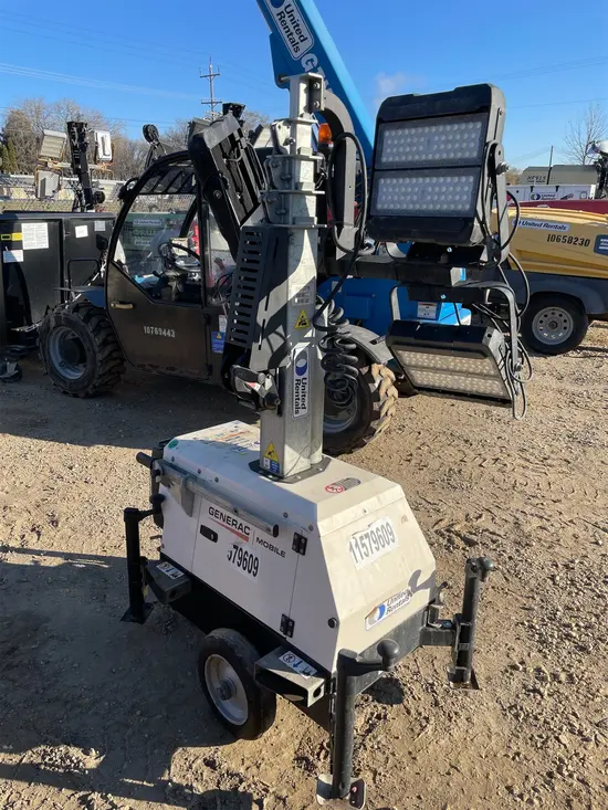 2022 Generac PLT240 Portable Light Tower