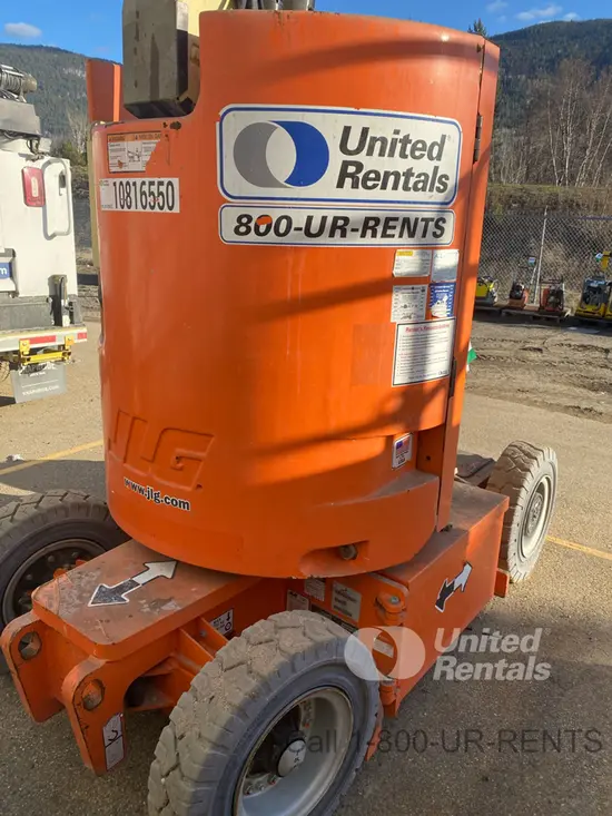 2018 JLG E300AJP Articulating Boom Lift