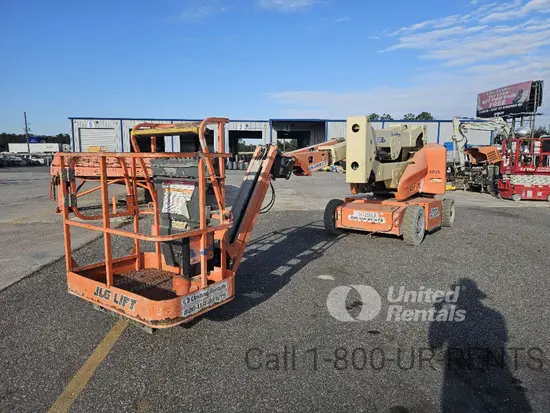 2017 JLG E400AJPN Articulating Boom Lift