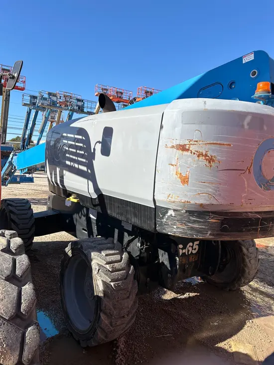 2017 Genie S-65 Boom Lift