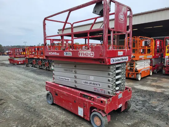 2017 MEC 4046SE Scissor Lift