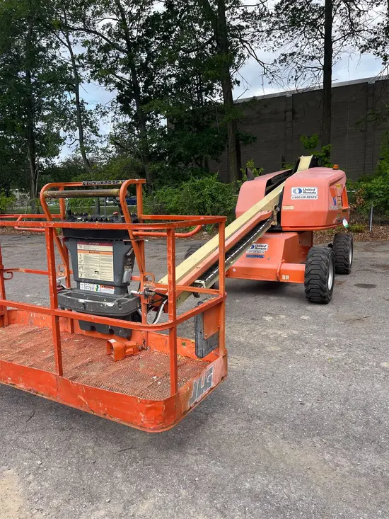 2016 JLG 400S Boom Lift