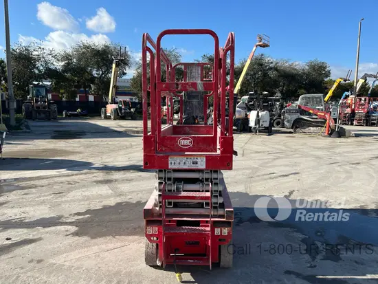 2017 MEC 1930SE Scissor Lift