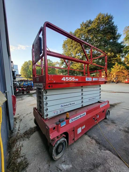 2017 MEC 4555SE Scissor Lift
