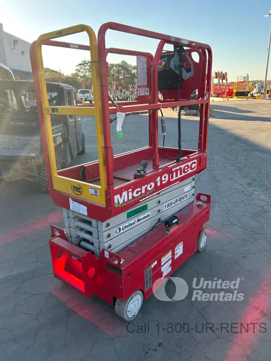 2022 MEC MICRO 19 Scissor Lift