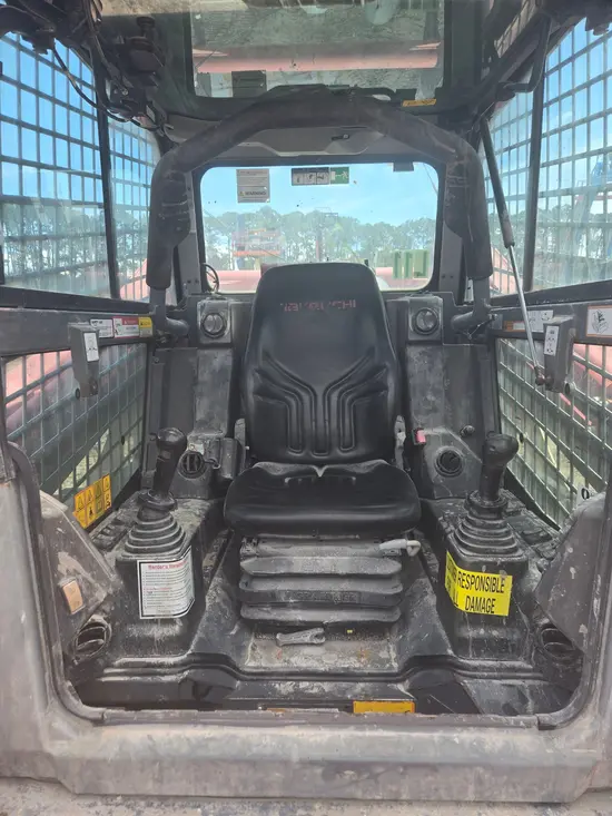 2020 Takeuchi TL12V2-CR Track Loader