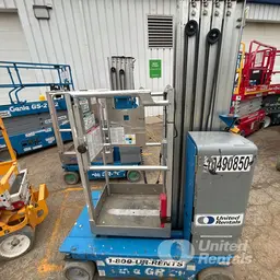 2016 Genie GR-20 Self-Propelled One-Person Lift