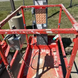 2018 Skyjack SJ16 Self-Propelled One-Person Lift