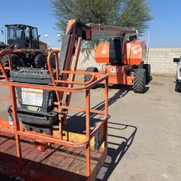 2017 JLG 800AJ Articulating Boom Lift