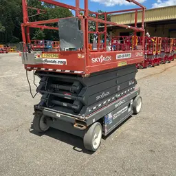 2018 Skyjack SJIII4632 Scissor Lift