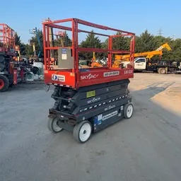 2018 Skyjack SJIII3226 Scissor Lift