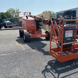 2017 JLG 450AJ Articulating Boom Lift