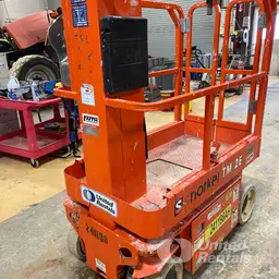 2019 Snorkel TM12E Self-Propelled One-Person Lift