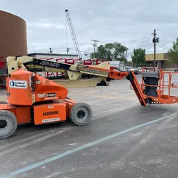2015 JLG E450AJ Articulating Boom Lift