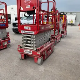 2018 MEC MICRO 19 Scissor Lift