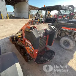2020 Ditch Witch SK600 Track Loader