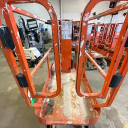 2018 JLG 1230ES Self-Propelled One-Person Lift