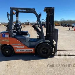 2019 Toyota 8FGU25 Warehouse Forklift