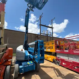 2017 Genie Z-40/23N RJ Articulating Boom Lift