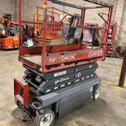 2016 Skyjack SJIII3219 Scissor Lift