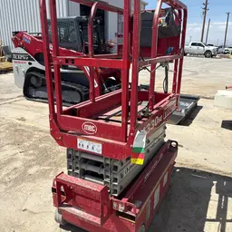 2017 MEC 1330SE Scissor Lift