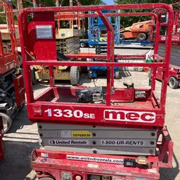 2018 MEC 1330SE Scissor Lift
