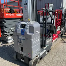 2017 JLG 20MVL Self-Propelled One-Person Lift