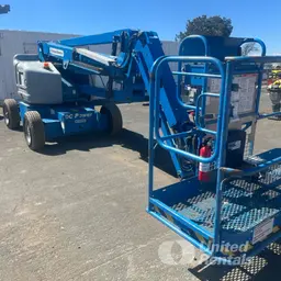2012 Genie Z-45/25J DC Articulating Boom Lift