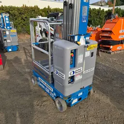 2019 Genie GR-20 Self-Propelled One-Person Lift