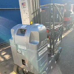 2016 JLG 20MVL Self-Propelled One-Person Lift