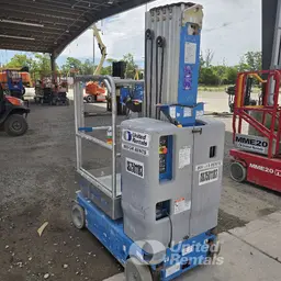 2018 Genie GR-20 Self-Propelled One-Person Lift