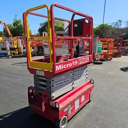 2018 MEC MICRO 19 Scissor Lift