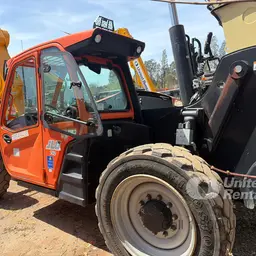 2017 JLG 742 Forklift