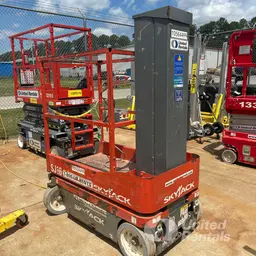 2017 Skyjack SJ16 Self-Propelled One-Person Lift