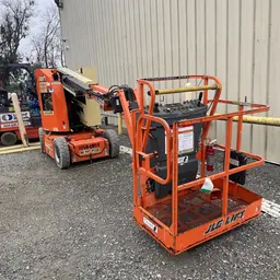 2017 JLG E300AJP Articulating Boom Lift