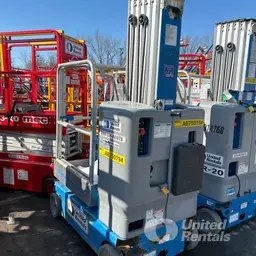 2016 Genie GR-20 Self-Propelled One-Person Lift
